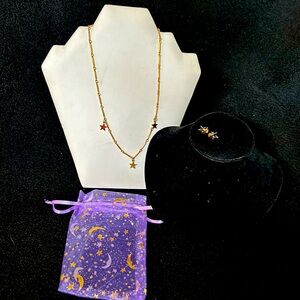 Star theme necklace and earrings